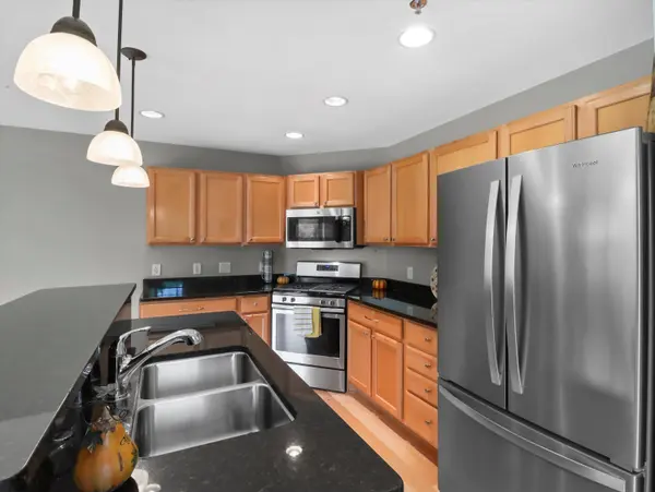 120 Meadowside Drive, Verona, WI 53593
