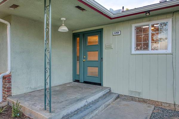 1268 E Ellery AVE, Fresno, CA 93710