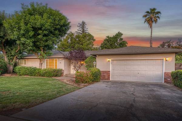 6482 N 5th ST, Fresno, CA 93710