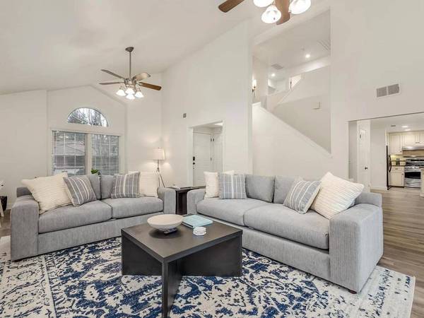 2525 Palo Alto AVE, Clovis, CA 93611