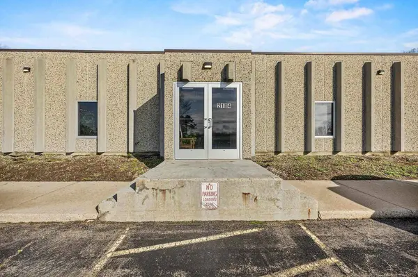 2104 International Lane, Madison, WI 53704