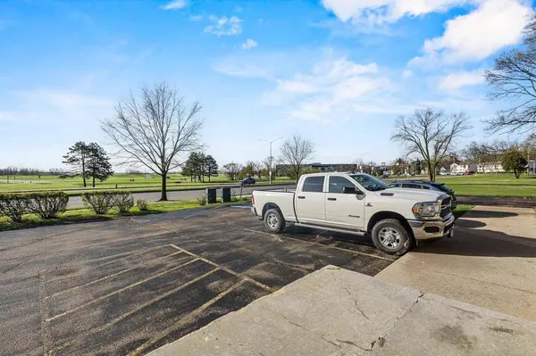 2104 International Lane, Madison, WI 53704