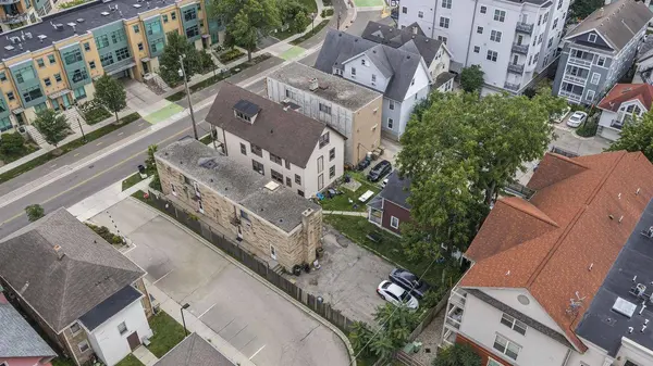 334 W Wilson Street, Madison, WI 53703