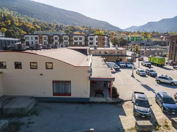 125 HALL STREET, Nelson, BC V1L7B4