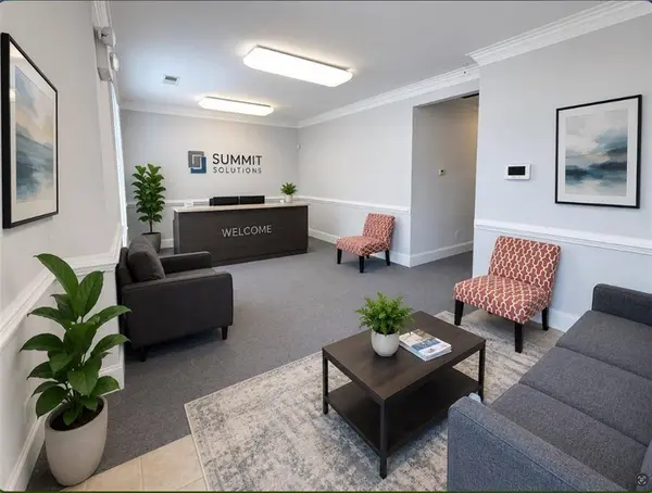 3296 Summit Ridge Pkwy #220, Duluth, GA 30096