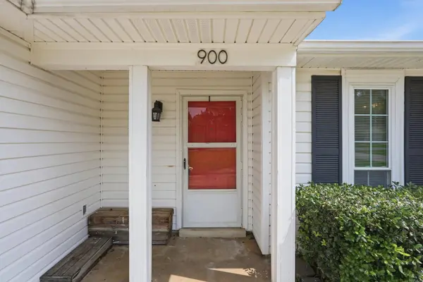 900 Edgewood Drive, Bryant, AR 72022