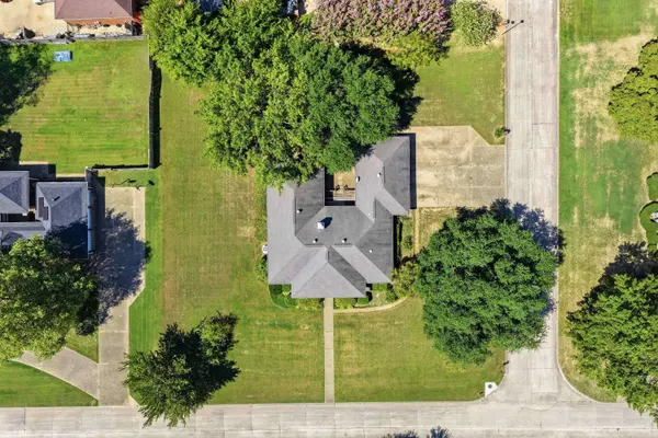 3009 Willow Run Drive, Conway, AR 72032