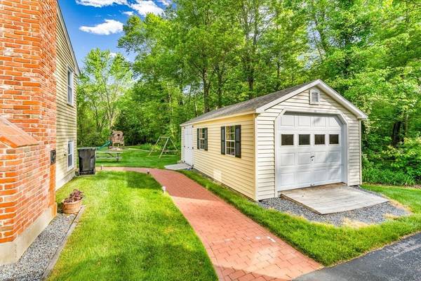 2 Walker St, Norton, MA 02766