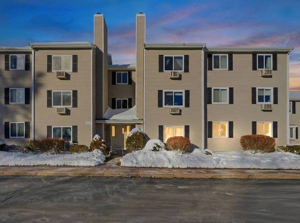 4 Erick Rd #90, Mansfield, MA 02048