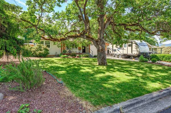 1504 Wilson PL, Medford, OR 97504