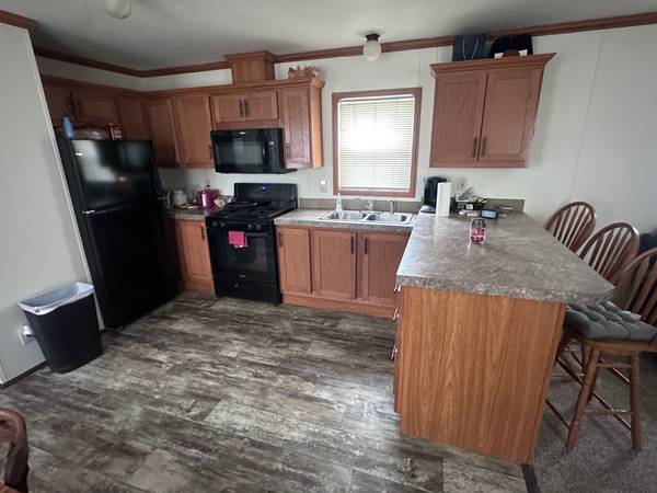 Clintonville, WI 54929-8840,103 Ginger Spur