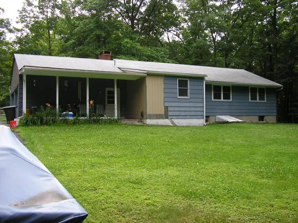 266 E 1St St, Clifton City, NJ 07011