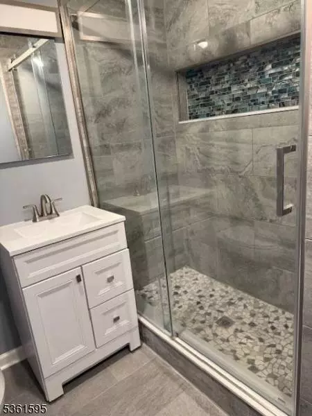 42 Parkway, Wallington Boro, NJ 07057