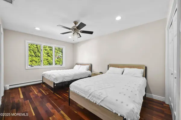 625 Greenwich Court, Toms River, NJ 08753
