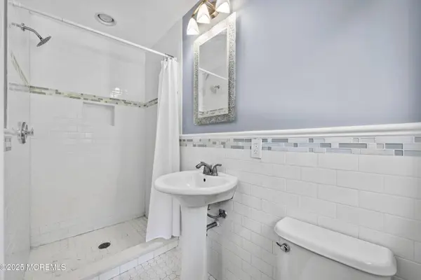 625 Greenwich Court, Toms River, NJ 08753
