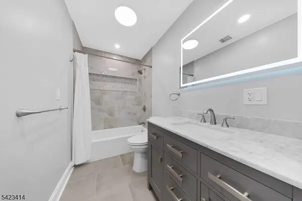 4 Melody Ln, West Milford Twp., NJ 07480