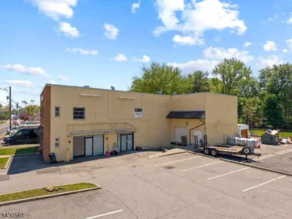 189 Greenwood Ave, Midland Park Boro, NJ 07432