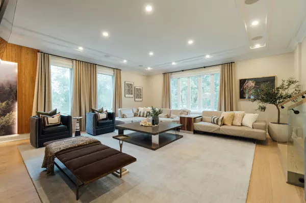 feature image of The Step-by-Step Game Plan to Selling Your Home Without the Stress