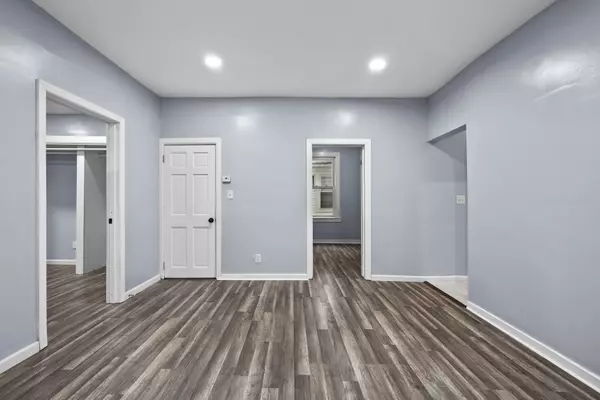 Paterson, NJ 07514-1419,145 E 31st St #1