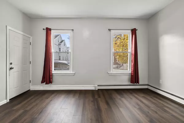 Paterson, NJ 07524-2301,81 Franklin St #1