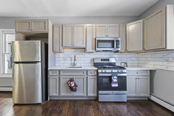 69 Rosa Parks Blvd #3, Paterson, NJ 07524-2792