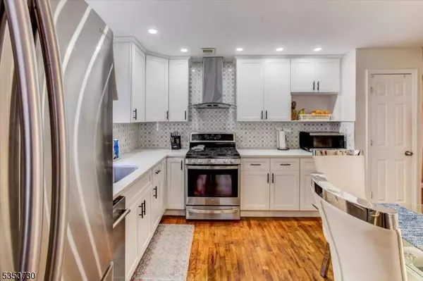 110 16Th Ave, Paterson City, NJ 07501