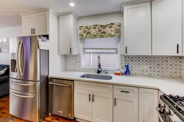 110 16Th Ave, Paterson City, NJ 07501