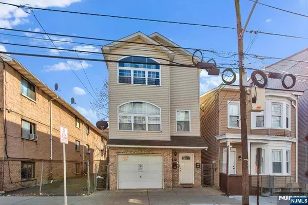 110 16th AVE, Paterson, NJ 07501