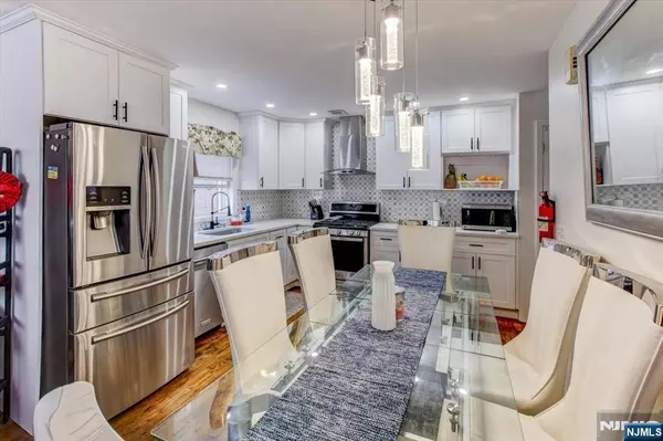 110 16th AVE, Paterson, NJ 07501