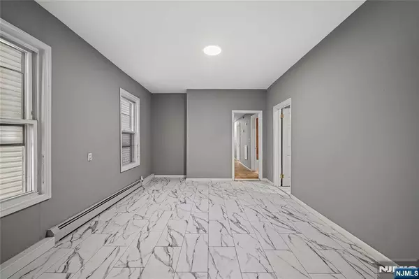 69 Graham AVE #2, Paterson, NJ 07524