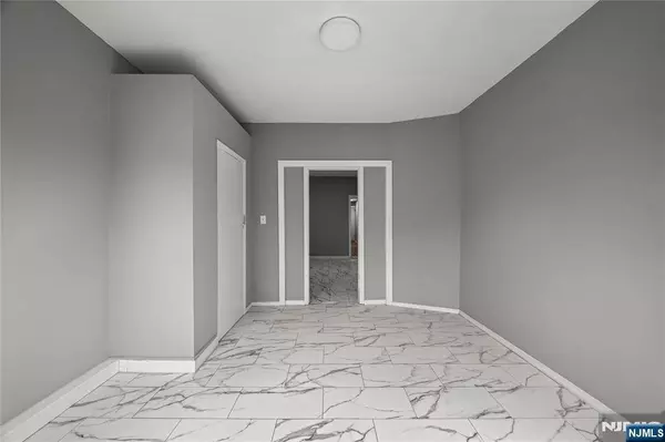 69 Graham AVE #2, Paterson, NJ 07524