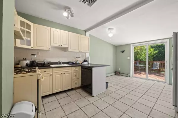 405 Clifton Blvd, Clifton City, NJ 07013