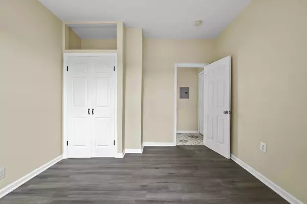 166 Manchester Ave #4, Paterson, NJ 07502-1740