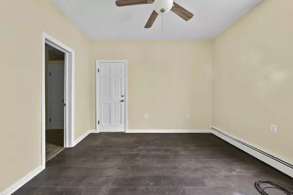 166 Manchester Ave #4, Paterson, NJ 07502-1740