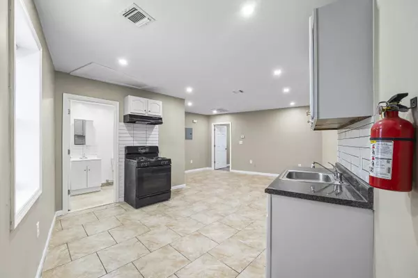 46 Jefferson St #2, Paterson, NJ 07522-1748