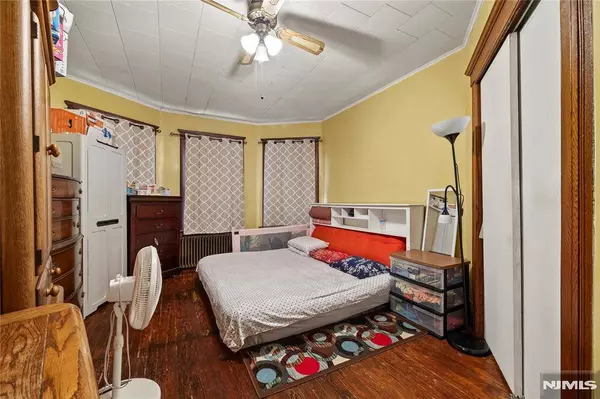 152 Jefferson, Paterson, NJ 07522