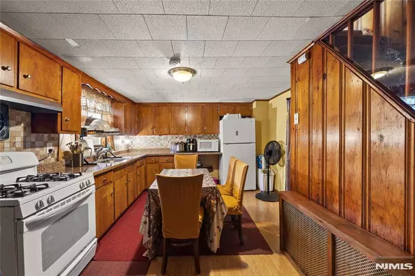 152 Jefferson, Paterson, NJ 07522