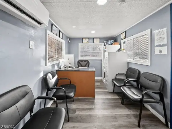 485 E 22nd St, Paterson City, NJ 07514