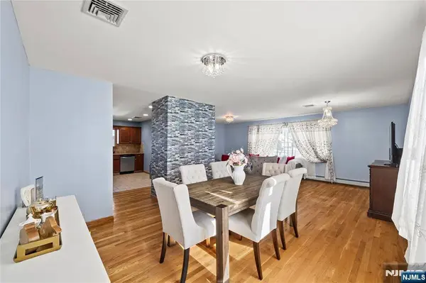 391 Taylor #2, Hackensack, NJ 07601