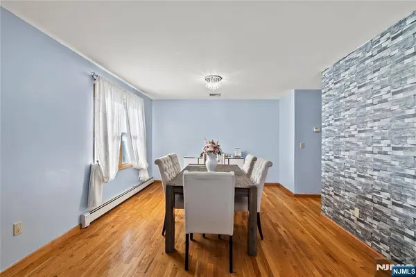 391 Taylor #2, Hackensack, NJ 07601