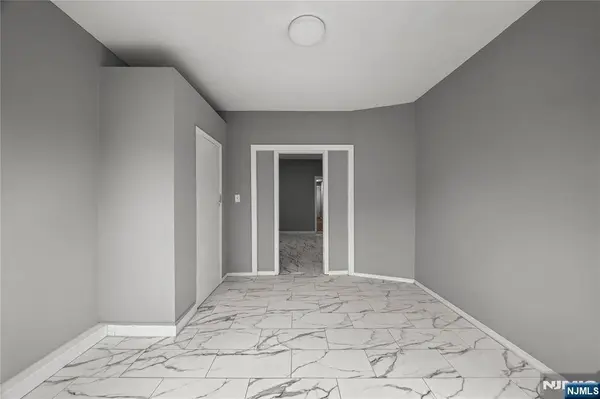 69 Graham AVE, Paterson, NJ 07524