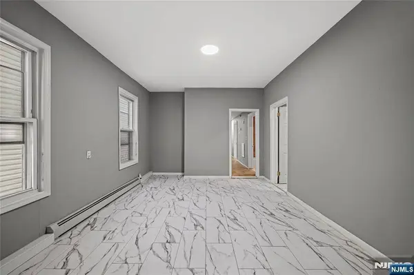 69 Graham AVE, Paterson, NJ 07524