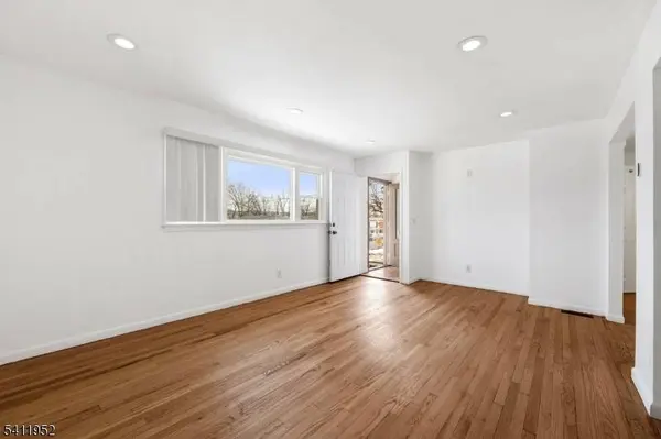 86 Katz Ave, Paterson City, NJ 07502