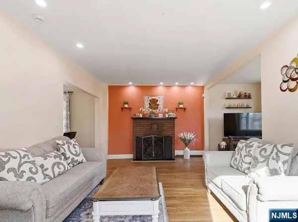 166 Summit Cross, Rutherford, NJ 07070