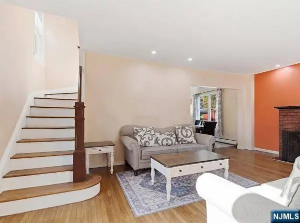 166 Summit Cross, Rutherford, NJ 07070