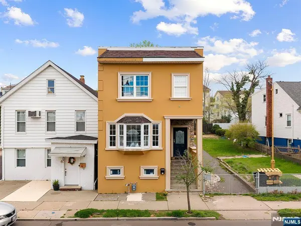 280 Malcolm AVE, Garfield, NJ 07026