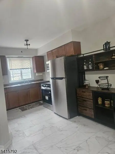 968 Mcbride Ave, Woodland Park, NJ 07424