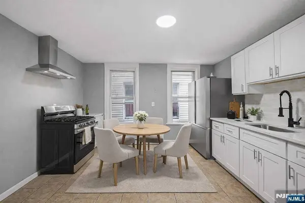 69 Graham AVE, Paterson, NJ 07524