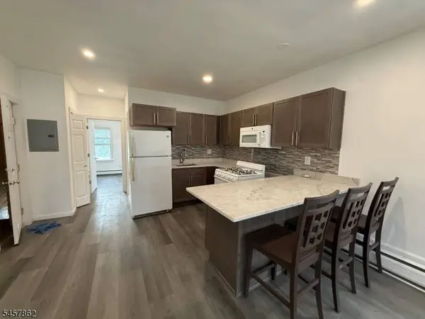 250 Paterson Ave #1, Little Falls Twp., NJ 07424