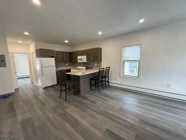 250 Paterson Ave #1, Little Falls Twp., NJ 07424